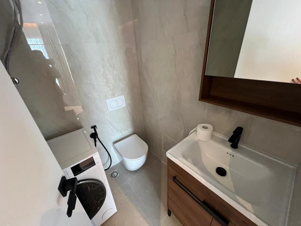 Rent apartment 2+1+2 at the Paris Municipality