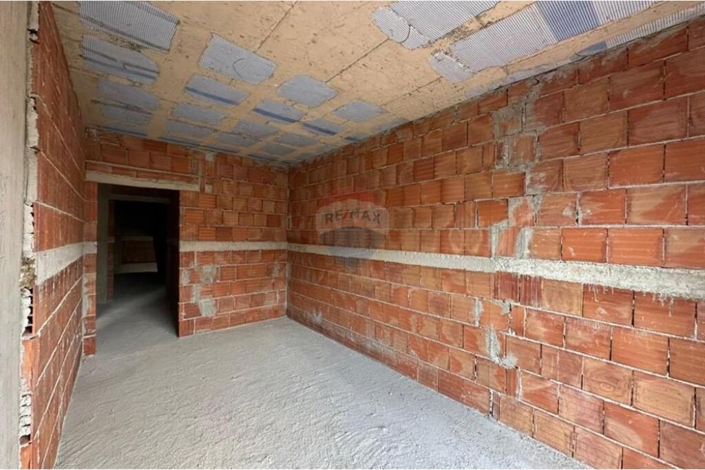 APPARTAMENTO 1+1 IN VENDITA PRESSO IL CAMPO DI AVIAZIONE