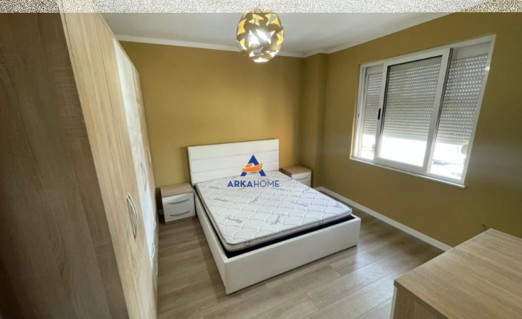 JEPET ME QERA APARTAMENT 2+1+BALLKON "TE KOMUNA E PARISIT" 70000 LEKË