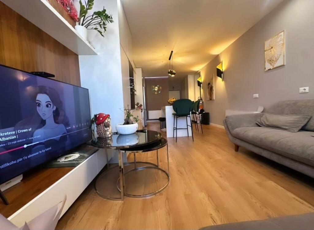 Opposite Delijorgii Kavaja Street Selling super apartment with garage 3+1+2