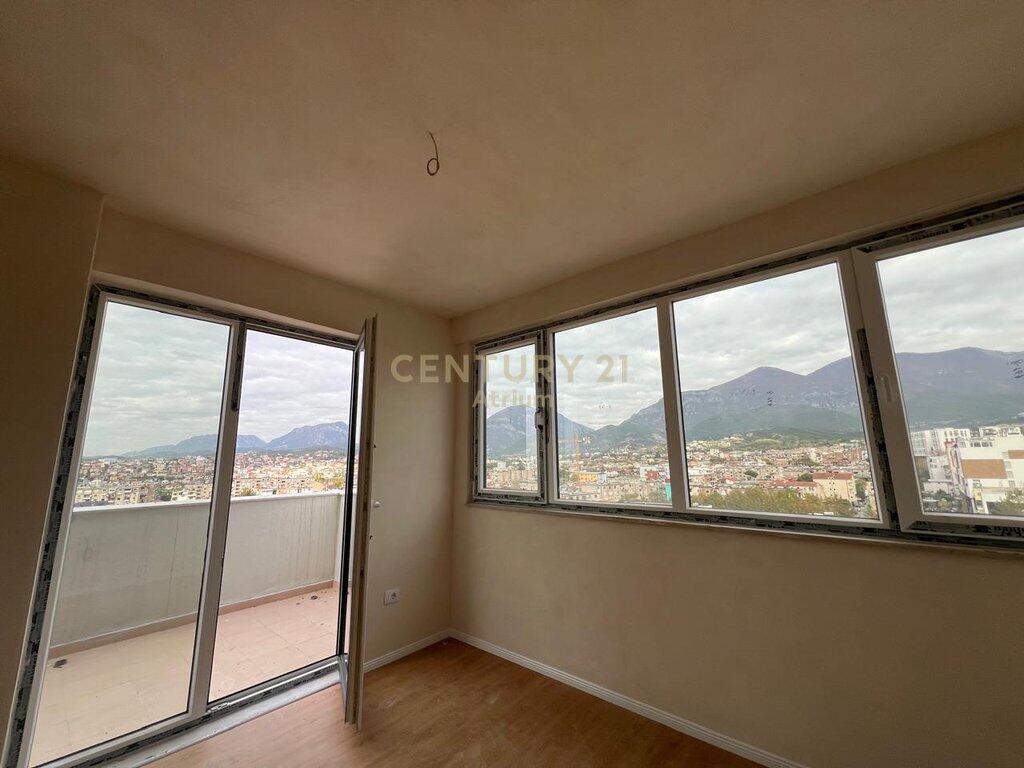 🏡 SHITET APARTAMENT 1+1 ME VERANDË – PRANË SHKOLLËS SË BASHKUAR