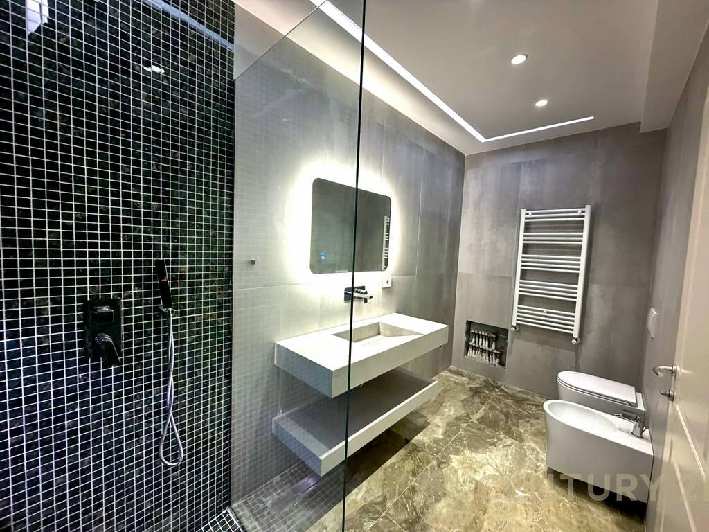 VILLA FOR SALE NEAR TEG 780,000 €