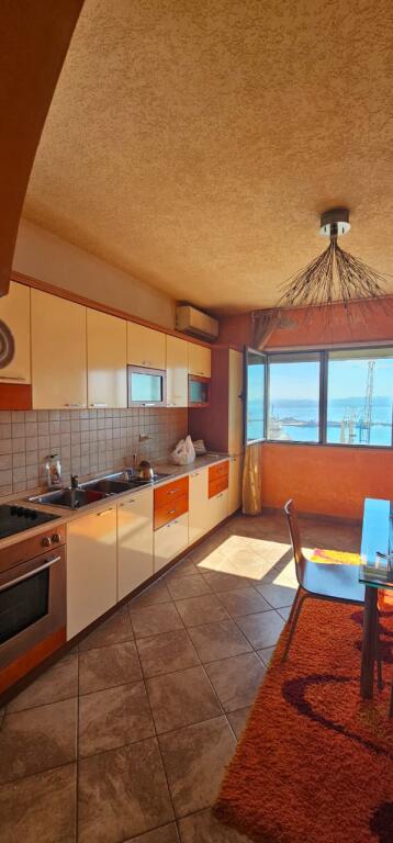 ✨ Jepet me qira apartament modern 2+1 + lavanderi 🏠