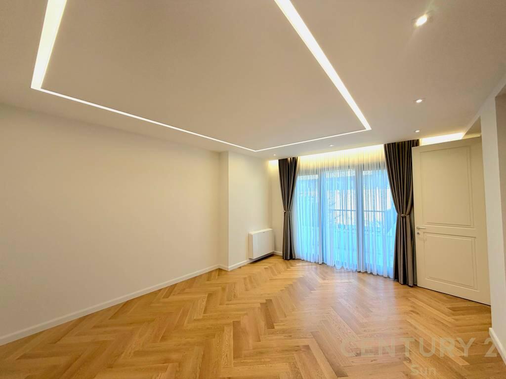 🏡 Villa moderna in vendita vicino a TEG – in un complesso residenziale privato ed elitario!