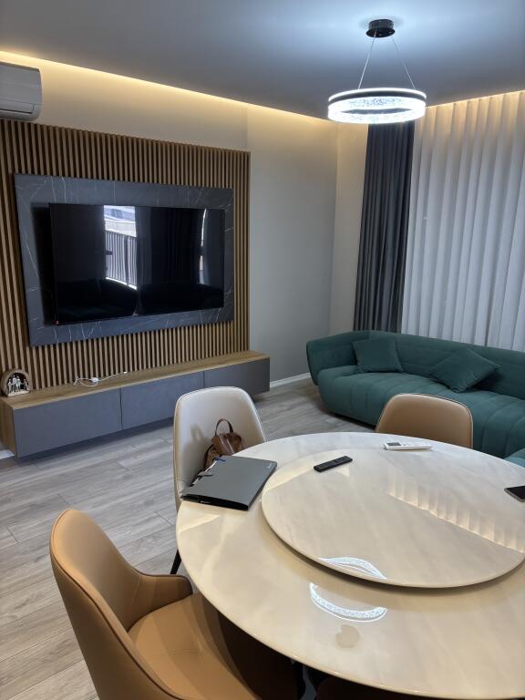 For rent 1+1+parking space at Univers City