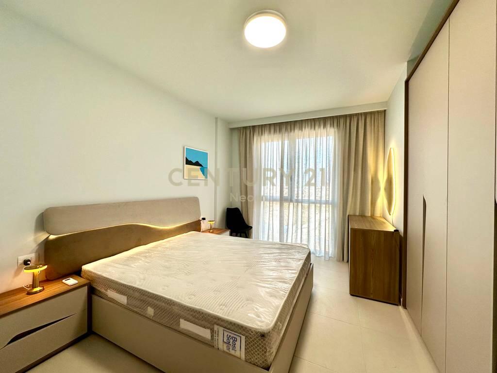 Modern 1+1 apartment with parking space in the new residence "Akses Tirana"🏙