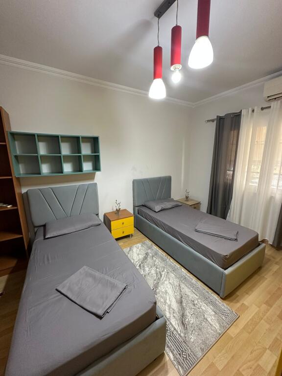 📍 Apartment for rent – Usluga Complex, Near the Former Train Station. Near SPAK