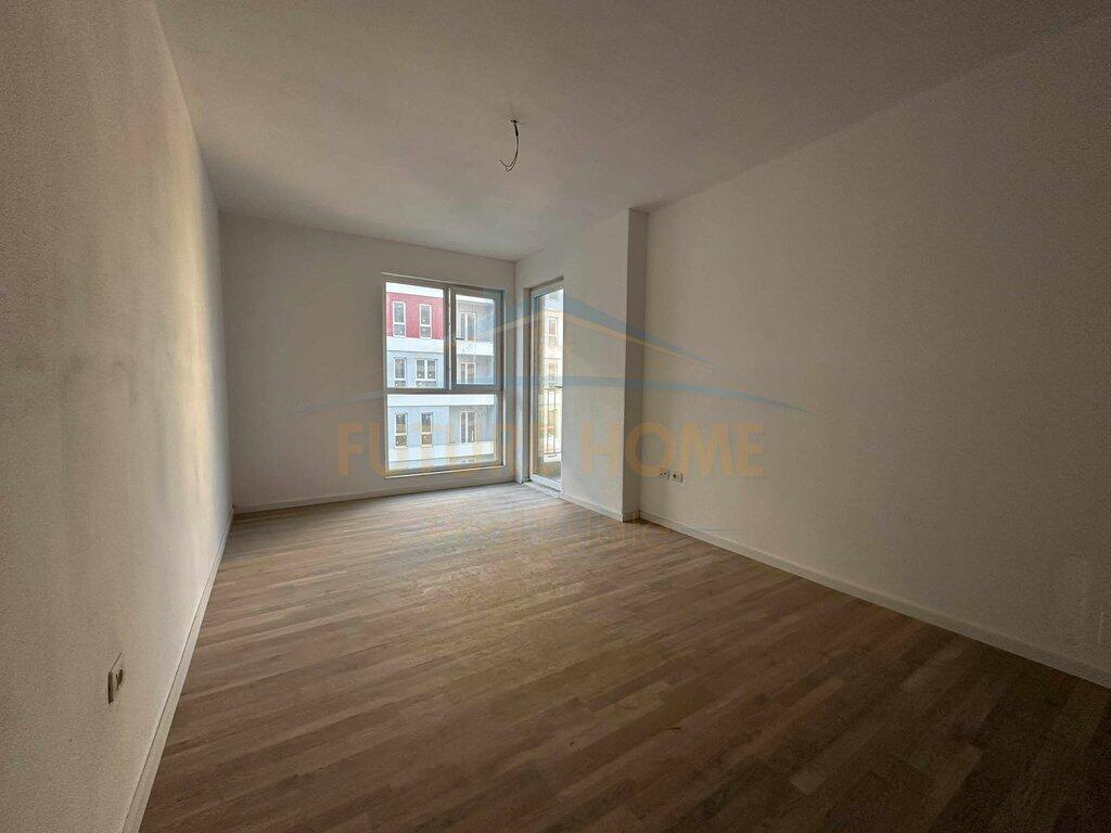 Affitto, Appartamento 2+1, Univers City, Tirane 350 €,UNA58956