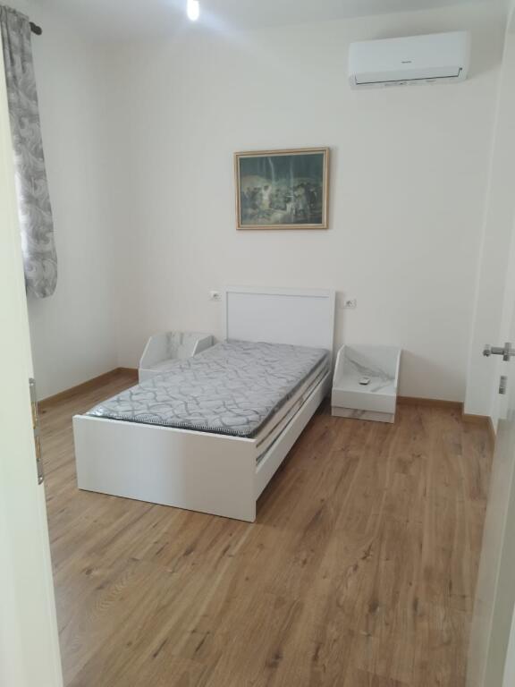 Duplex Villa for Rent, 1100 euros per month, at Ali Demi, near Kontakt