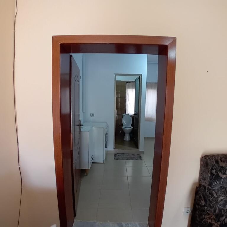 Apartament me qera 1+1- 📍Rruga 5 Maj