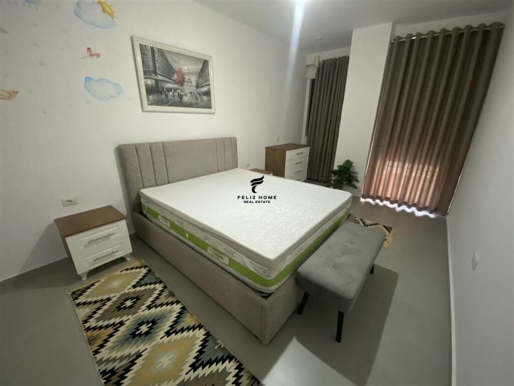 APARTAMENT ME QERA 1+1 RRUGA E DURRESIT 750 EURO