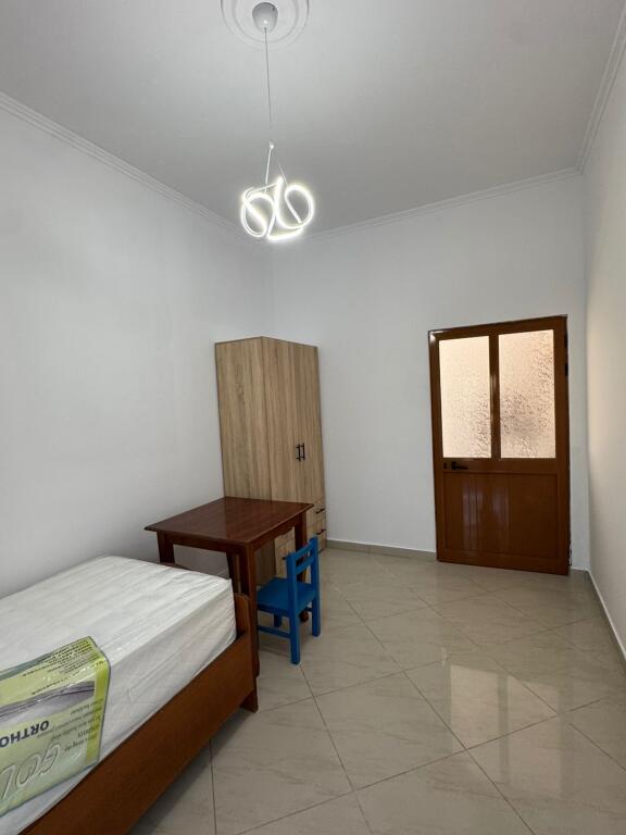 Private house 2+1 for rent at the end of Bulevardi i Ri