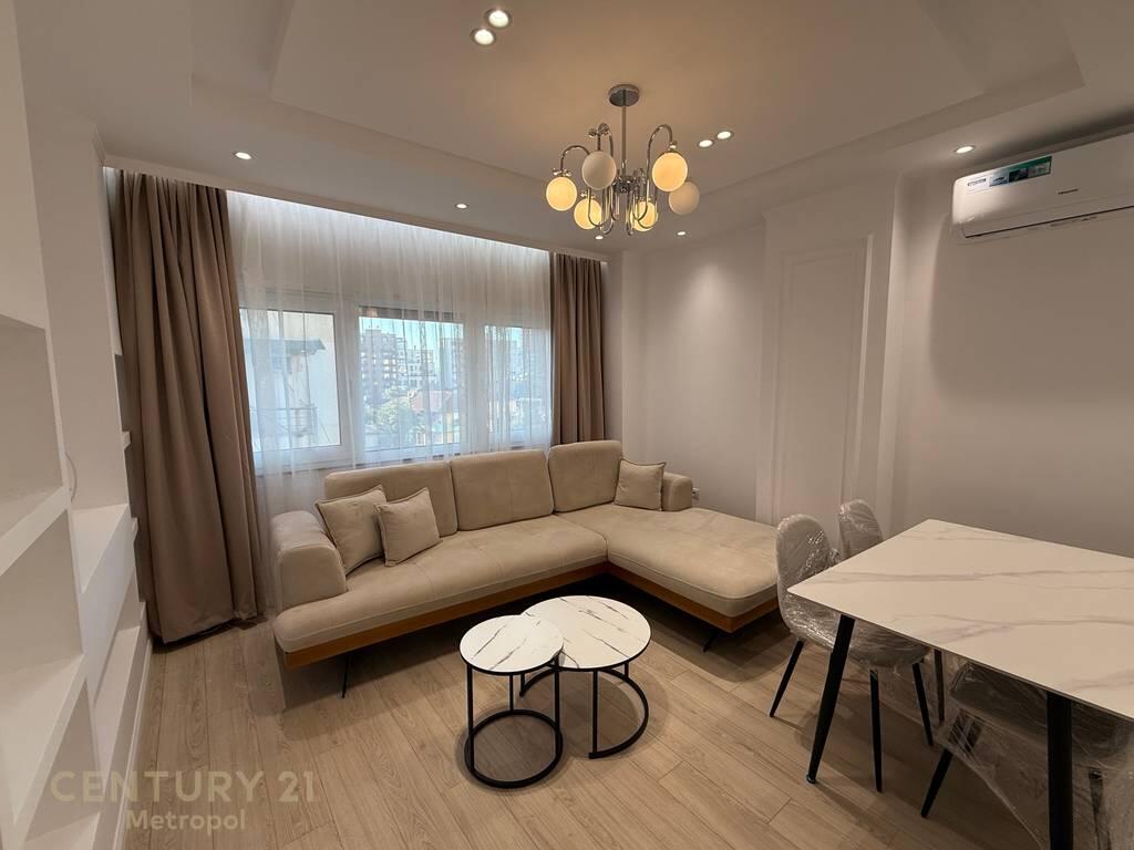 FOR RENT APARTMENT 2+1+PARKING SPACE, MYSLYM SHYRI!