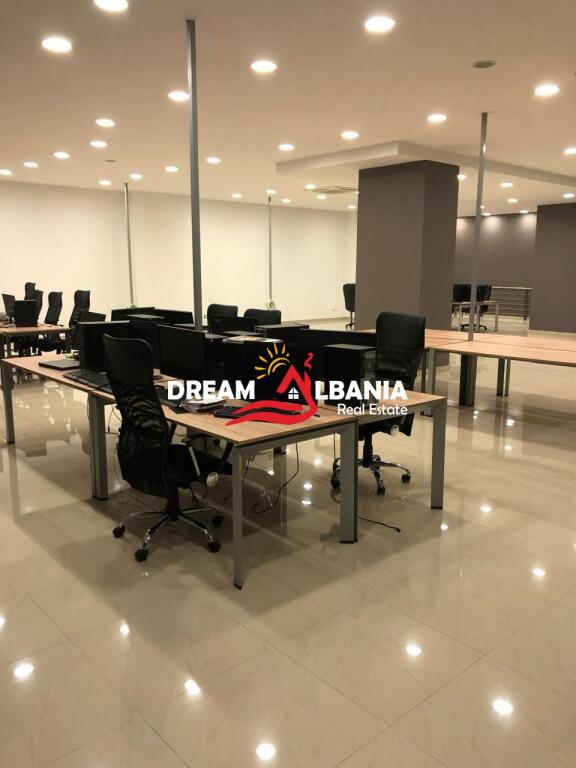 Ambient zyre me qera , Kompleksi Delijorgji (ID 42611380)