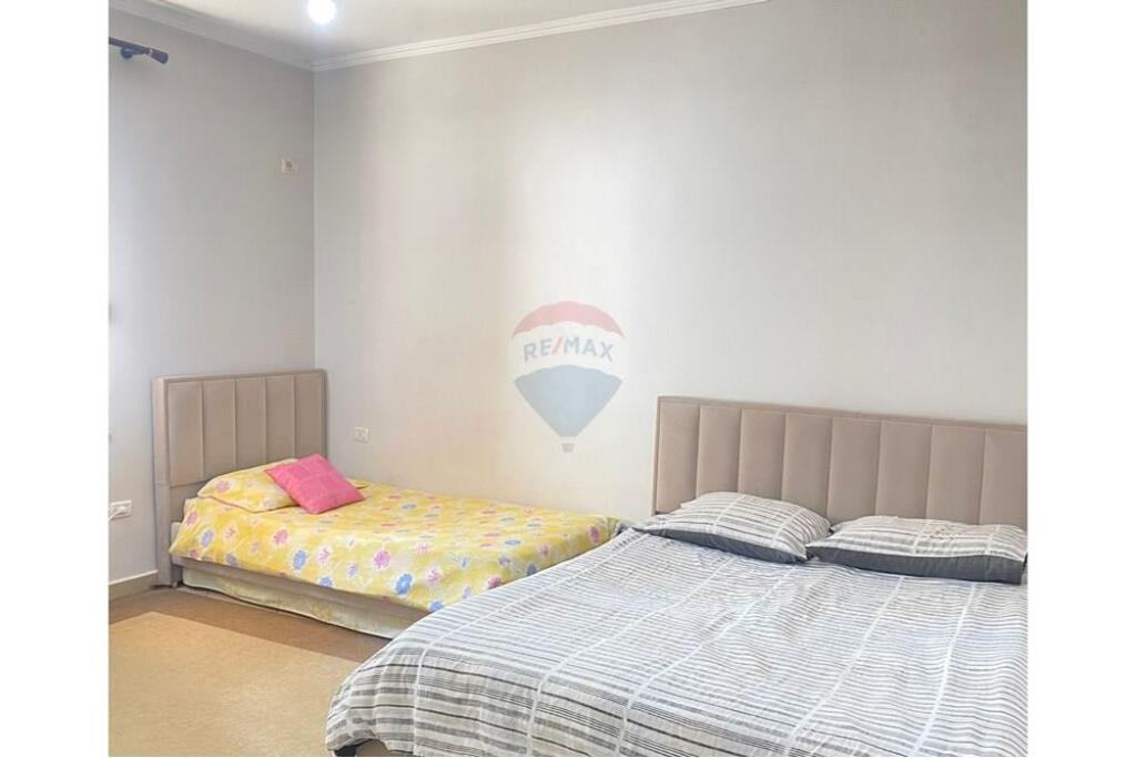 Apartment 2+1 with veranda for sale in Astir