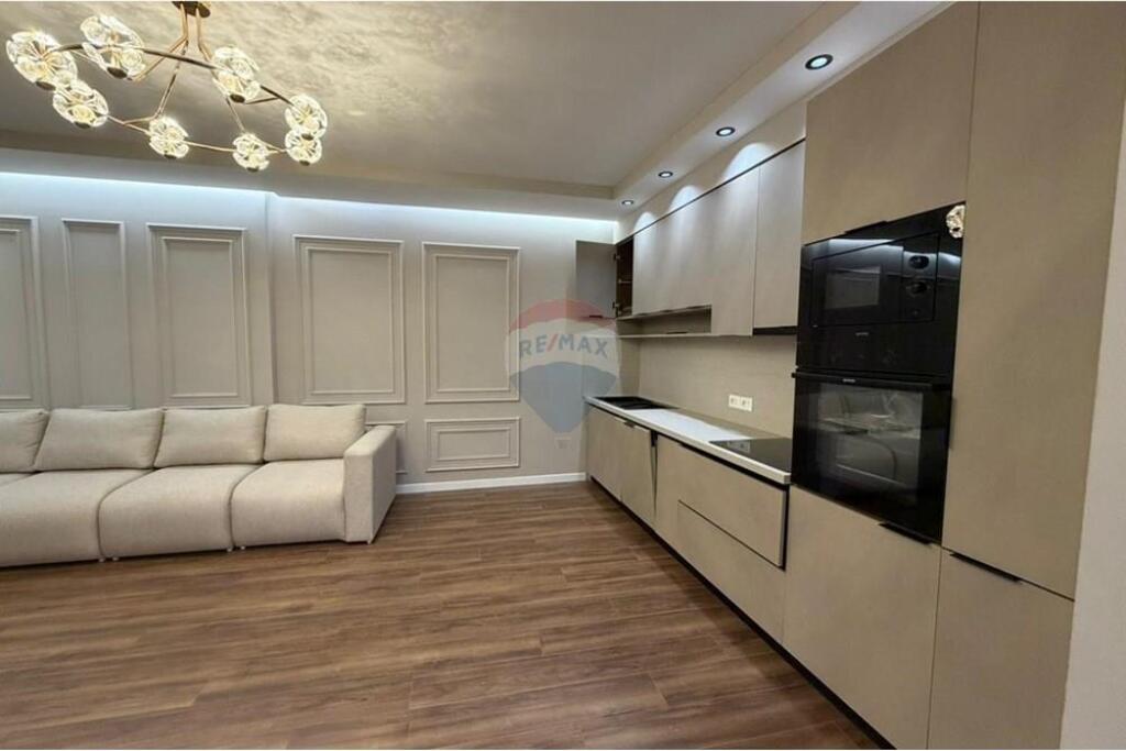 SHESIM APARTAMENT 2+1+2 KOMUNA E PARISIT!