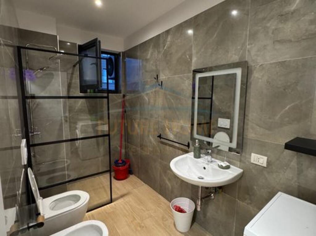 Qera, Apartament 2+1,Rezidenca Future Home,Unaza e Re,Astir.