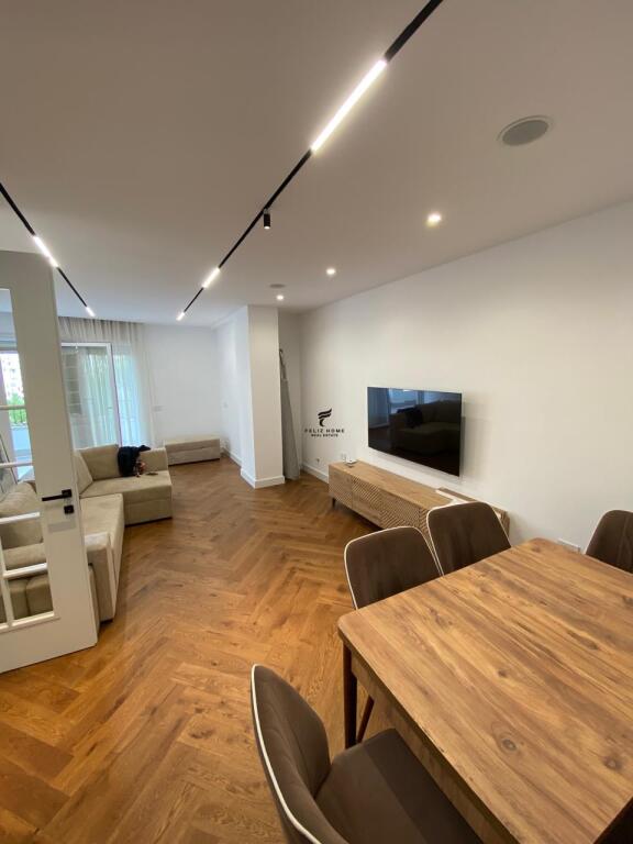 APARTMENT FOR RENT 2+1+2 CENTER 2,000 EURO