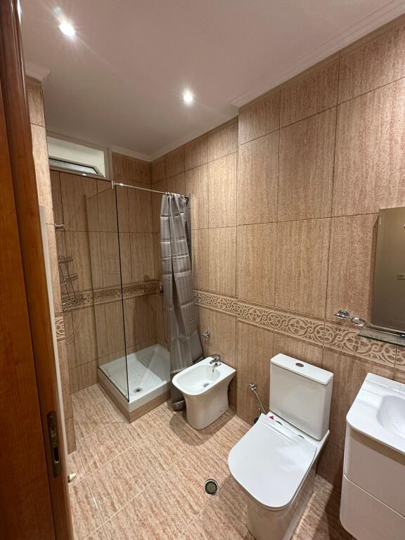 📍 Apartment for rent – Usluga Complex, Near the Former Train Station. Near SPAK