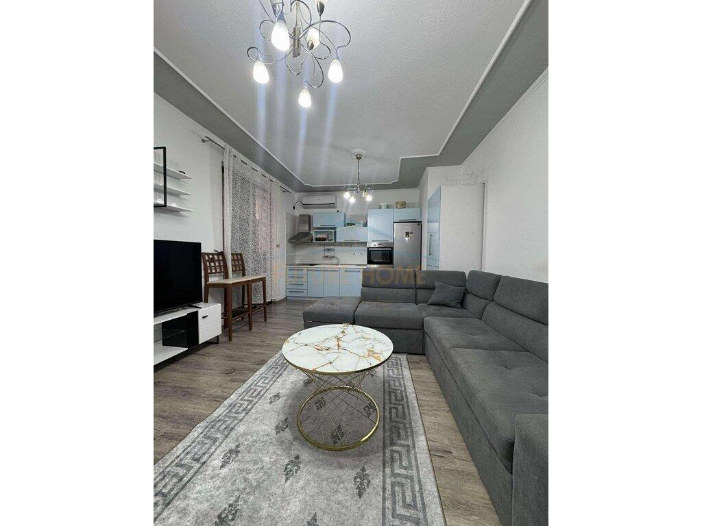 Qera , Apartament 2+1, Pran Harry Fultz, Tiranë