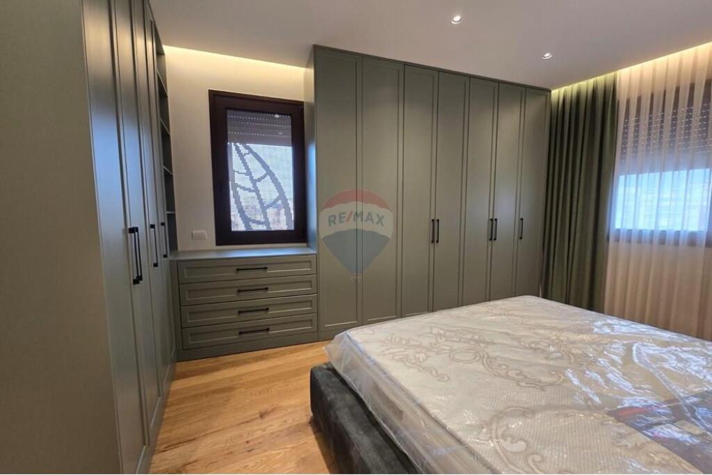 SUPER APARTAMENT 2+1 ME QIRA !