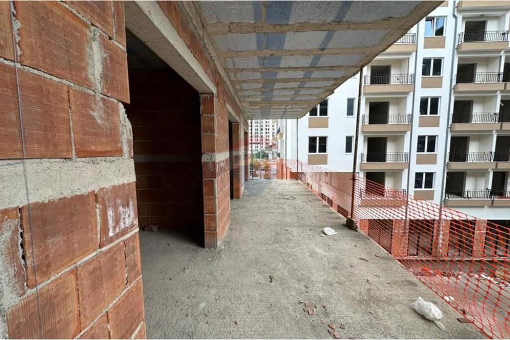 APARTAMENT 2+1 PER SHITJE TEK FUSHA AVIACIONIT