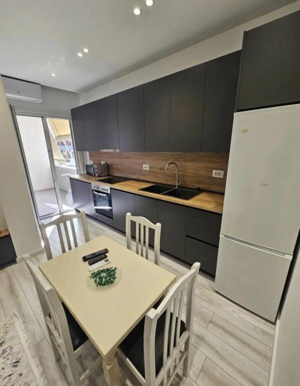 appartamento 2+1 in affitto a Shkoze