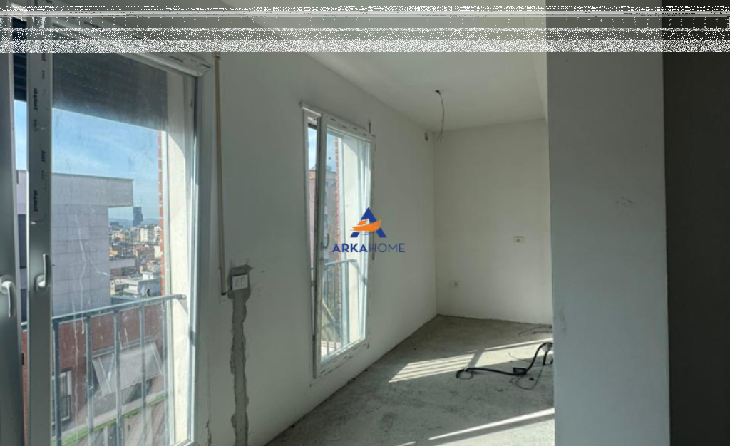 SHITET APARTAMENT 2+1+VERAND+TARRACË “KOMPLEKSI VIND,ALI DEMI” 270.000 EURO