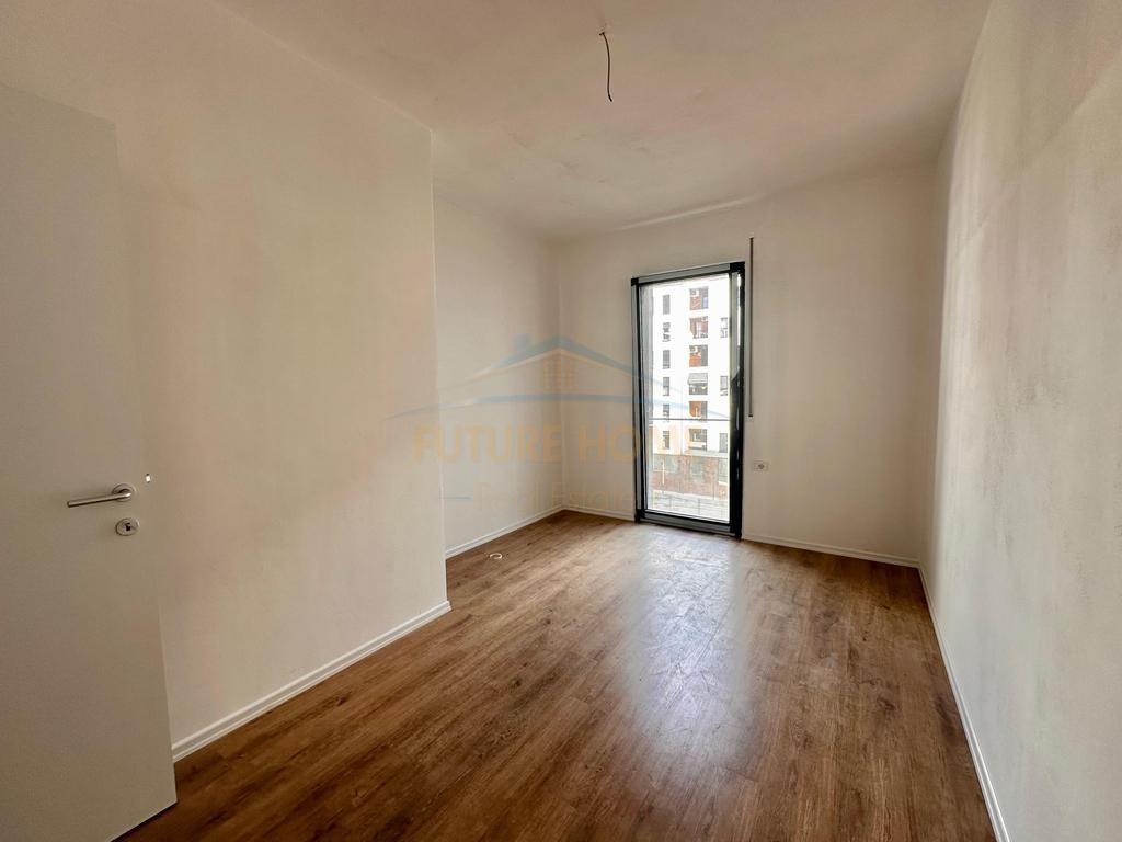 Shitet,Apartament 2+1+2,Parallel Living, Don Bosko