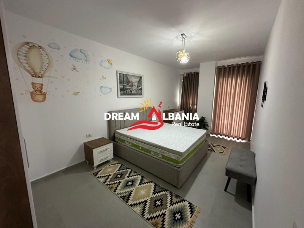 Appartamento 1+1 in affitto con parcheggio incluso sulla strada di Durazzo vicino a Colosseo (ID 42111489)