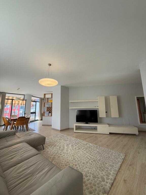 🏡 For Rent – Apartment 3+1+2 + Parking