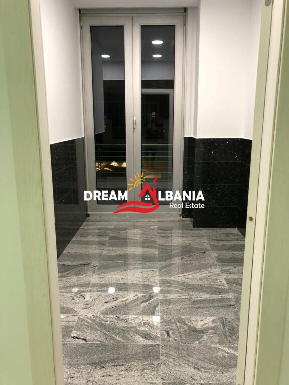 Ambient zyre me qera , Kompleksi Delijorgji (ID 42611380)