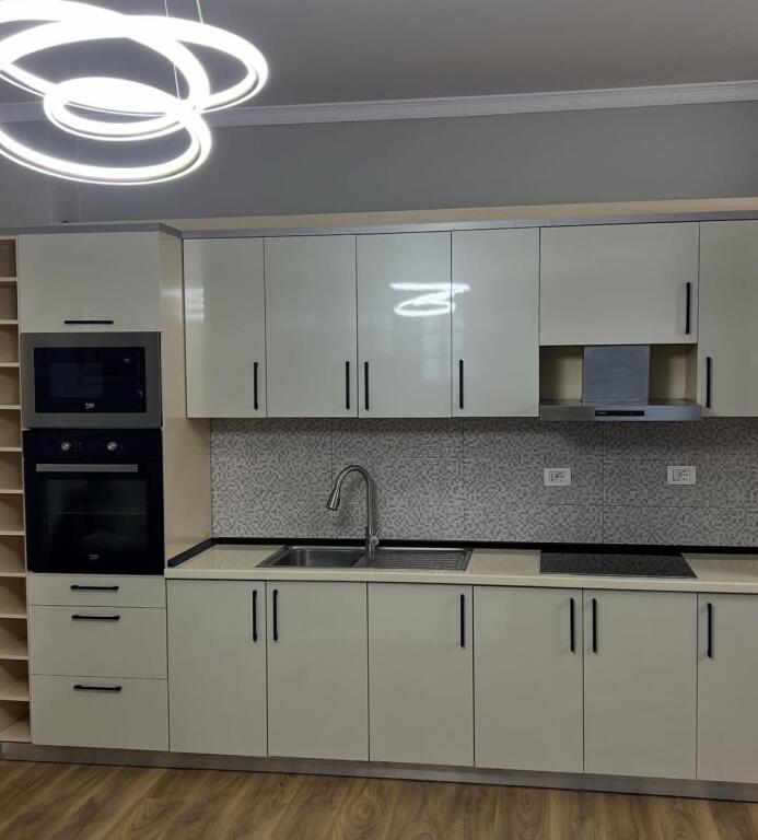 For sale: 2+1 Apartment Misto Mame