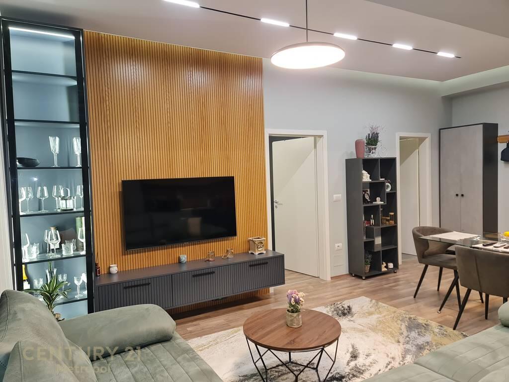 OFROJ PER SHITJE APARTAMENT 1+1, KOMPLEKSI MANGALEM 21!