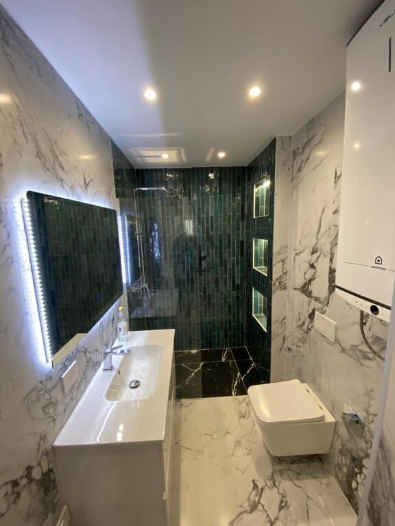 APARTMENT FOR RENT 2+1+2 CENTER 2,000 EURO