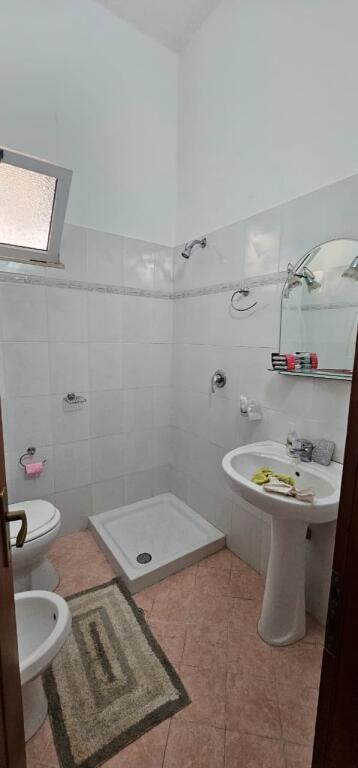 APARTMENT FOR RENT DURRES CENTER 400 EURO