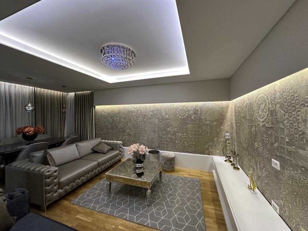 🏙️ Jepet me Qira Apartament 3+1+2 – Afer Stadium “Air Albania”, Rruga e Elbasanit