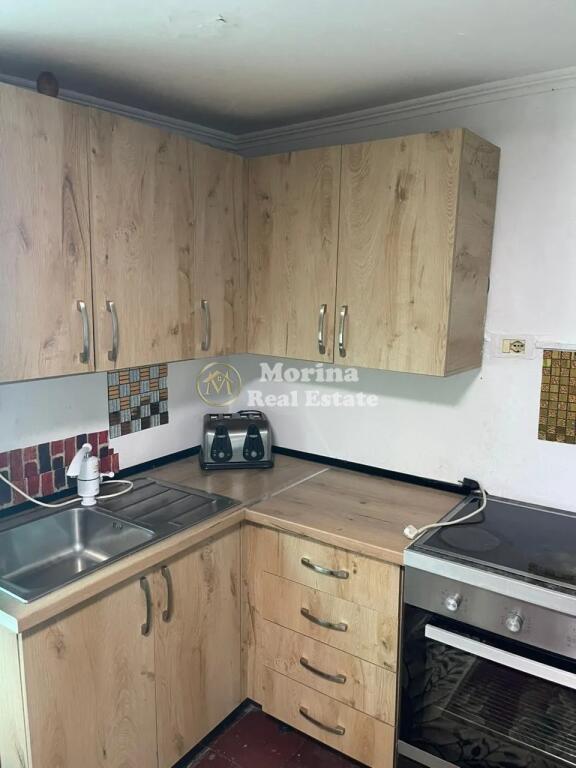 Rent, Apartment, 1+1, Congress of Monastir Street, 300 euro / month