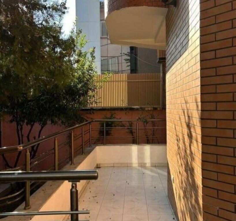 SHITET VILE NE KOMUNEN E PARISIT