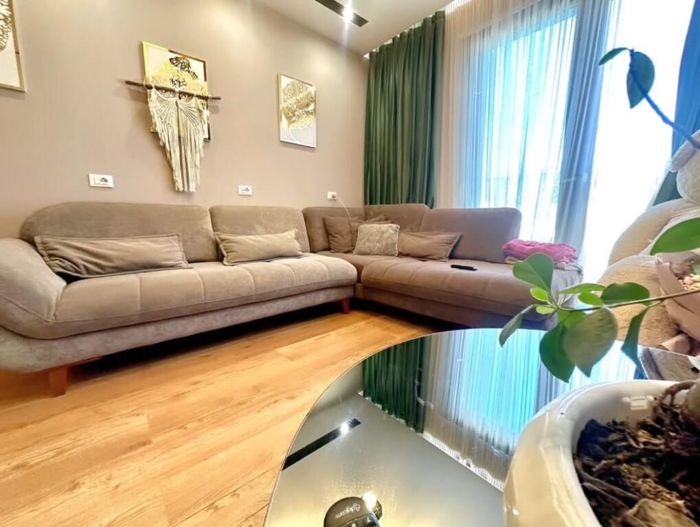 Opposite Delijorgii Kavaja Street Selling super apartment with garage 3+1+2