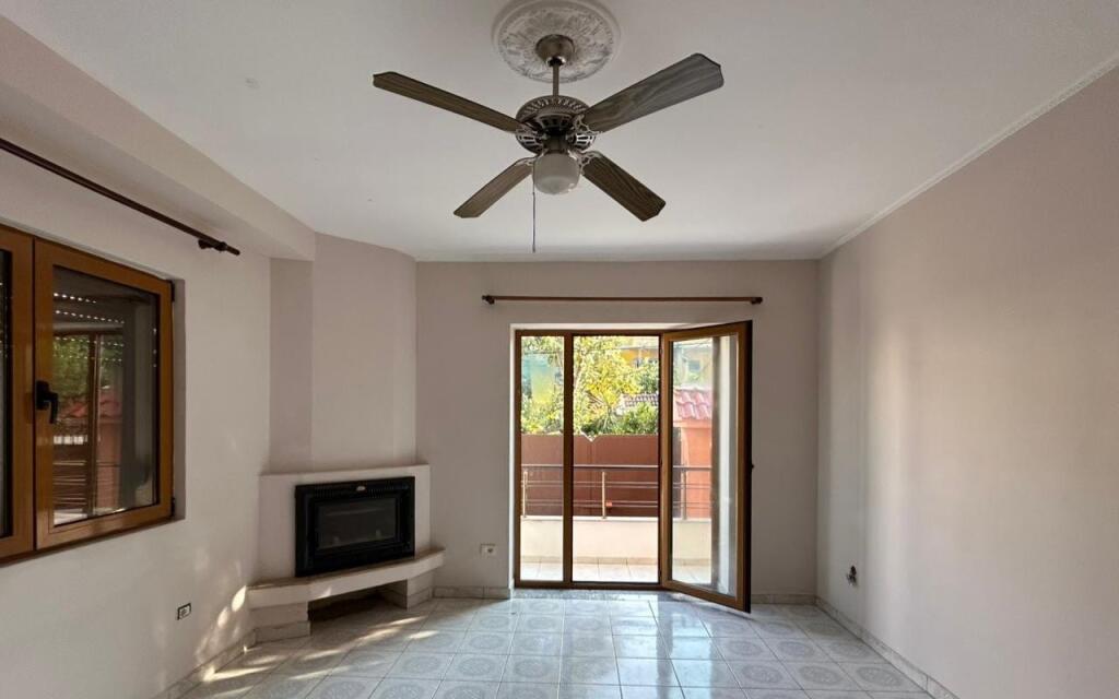 SHITET VILE NE KOMUNEN E PARISIT