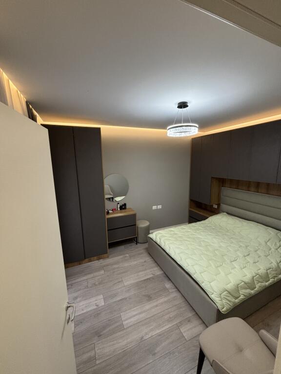 For rent 1+1+parking space at Univers City