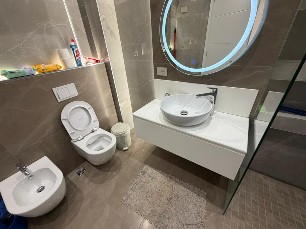 𝐑𝐄𝐍𝐓 𝟐+𝟏 with 2 rooms 𝐅𝐙/𝐓𝐇𝐀𝐓𝐄 𝐋𝐀𝐊𝐄