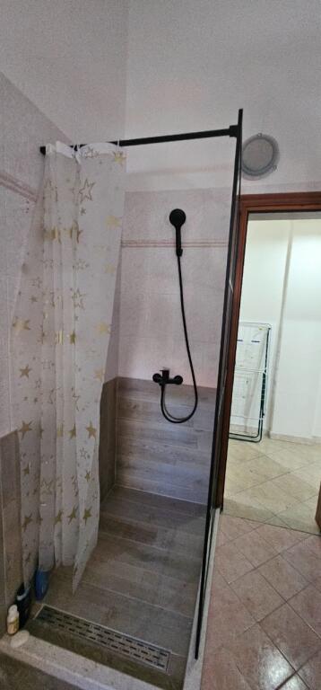 APARTMENT FOR RENT DURRES CENTER 400 EURO