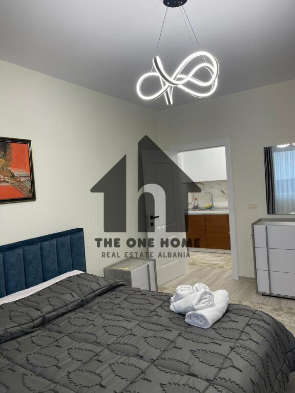 Qera 1+1 Rruga Kosovarve - rr kryesore.