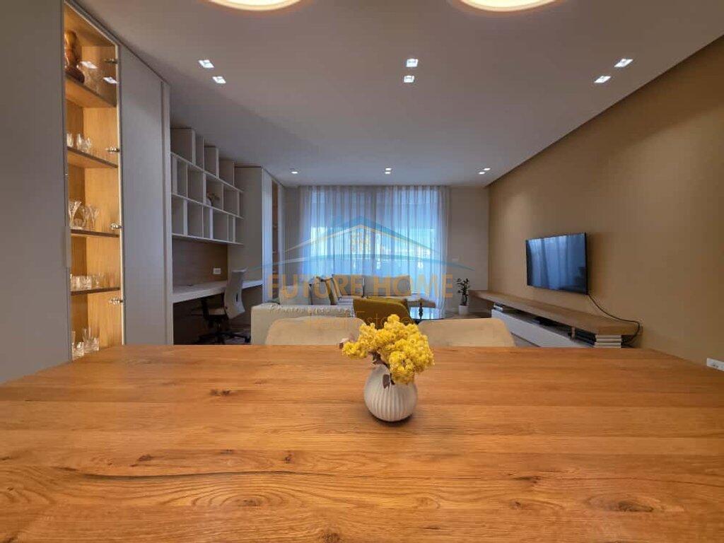 Rent, Apartment 3+1+2 at Zogu i I Boulevard!