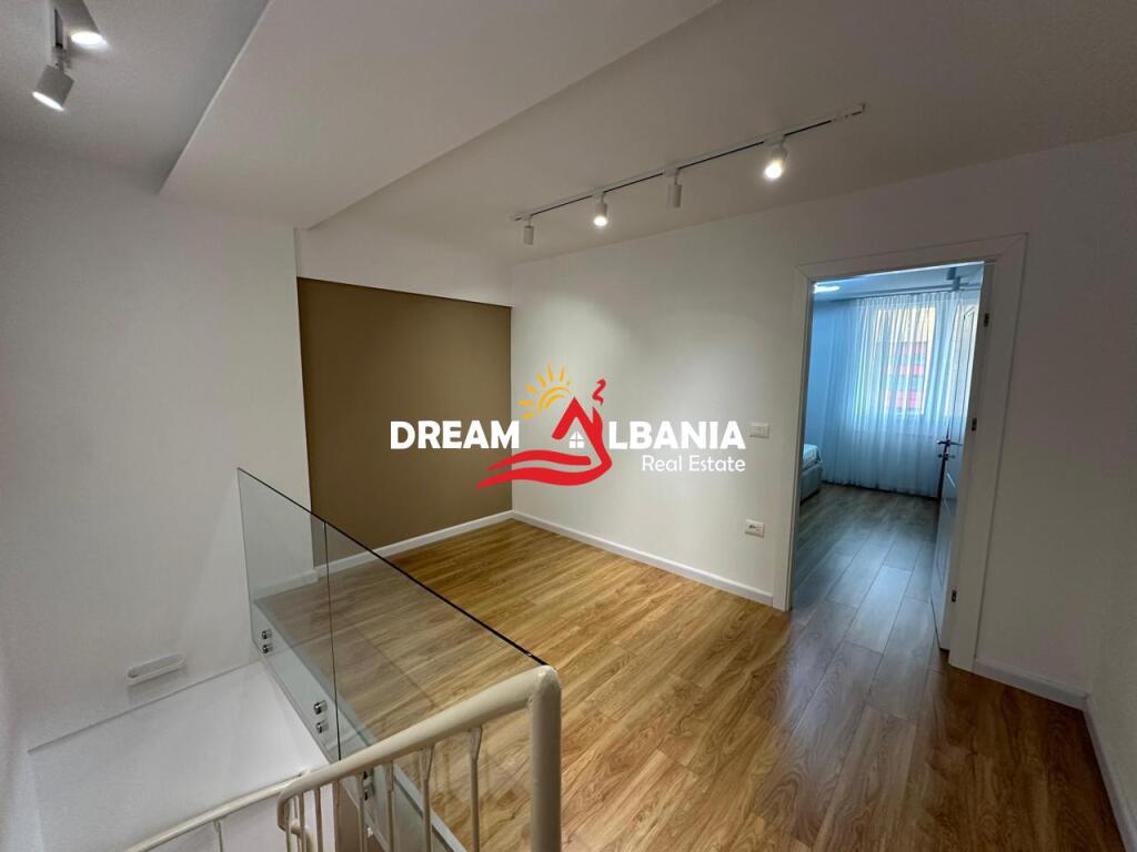Super Duplex 2+1 for rent in the Center of Tirana (ID 42215429)