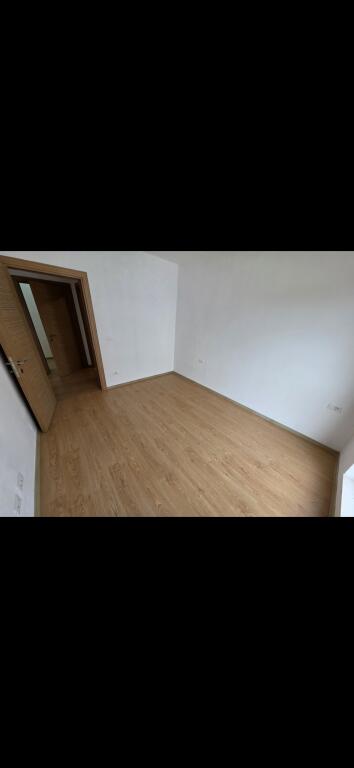 5 Maji Jepet Apartament 3+1+2 Me Qera