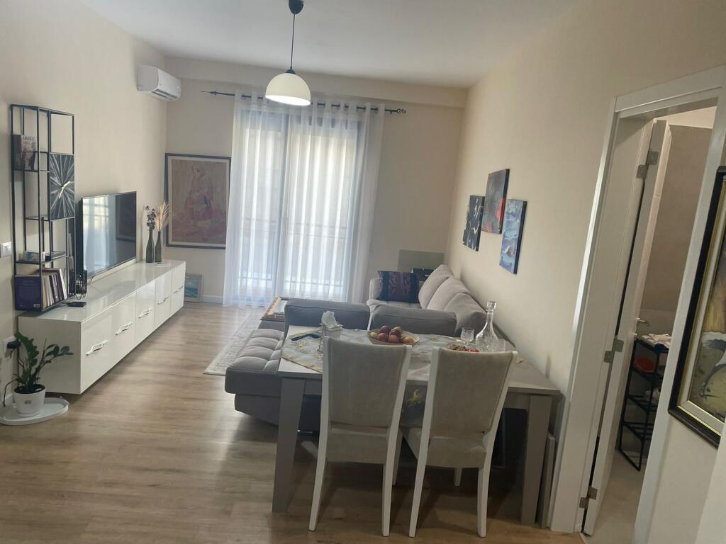 Apartment and studio for sale in Kodra Diellit 1