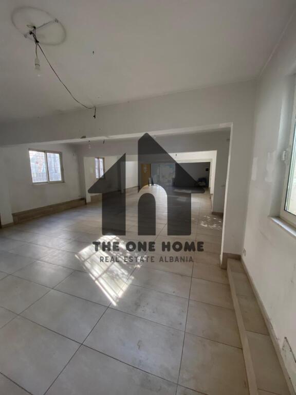 BUSINESS PREMISES FOR RENT - MYSLYM SHYRE .130M2